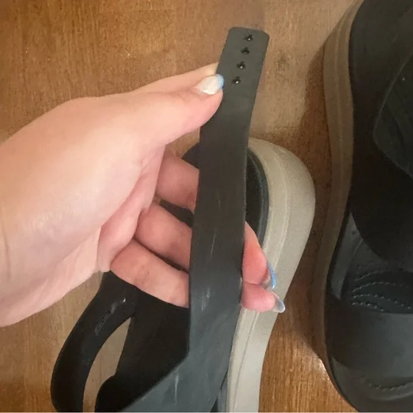 Crocs Black Platform Sandals - Picture 6 of 9